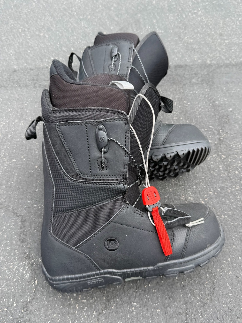 Burton Black Snowboard Boots with Red Lace Lock Accent size 8